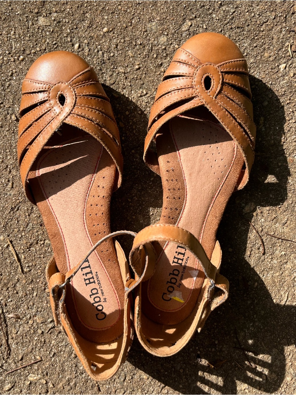Cobb Hill Leather Sandals Women's Tan Cutout Ankle-Strap Flats * By New Balance - Picture 1 of 7